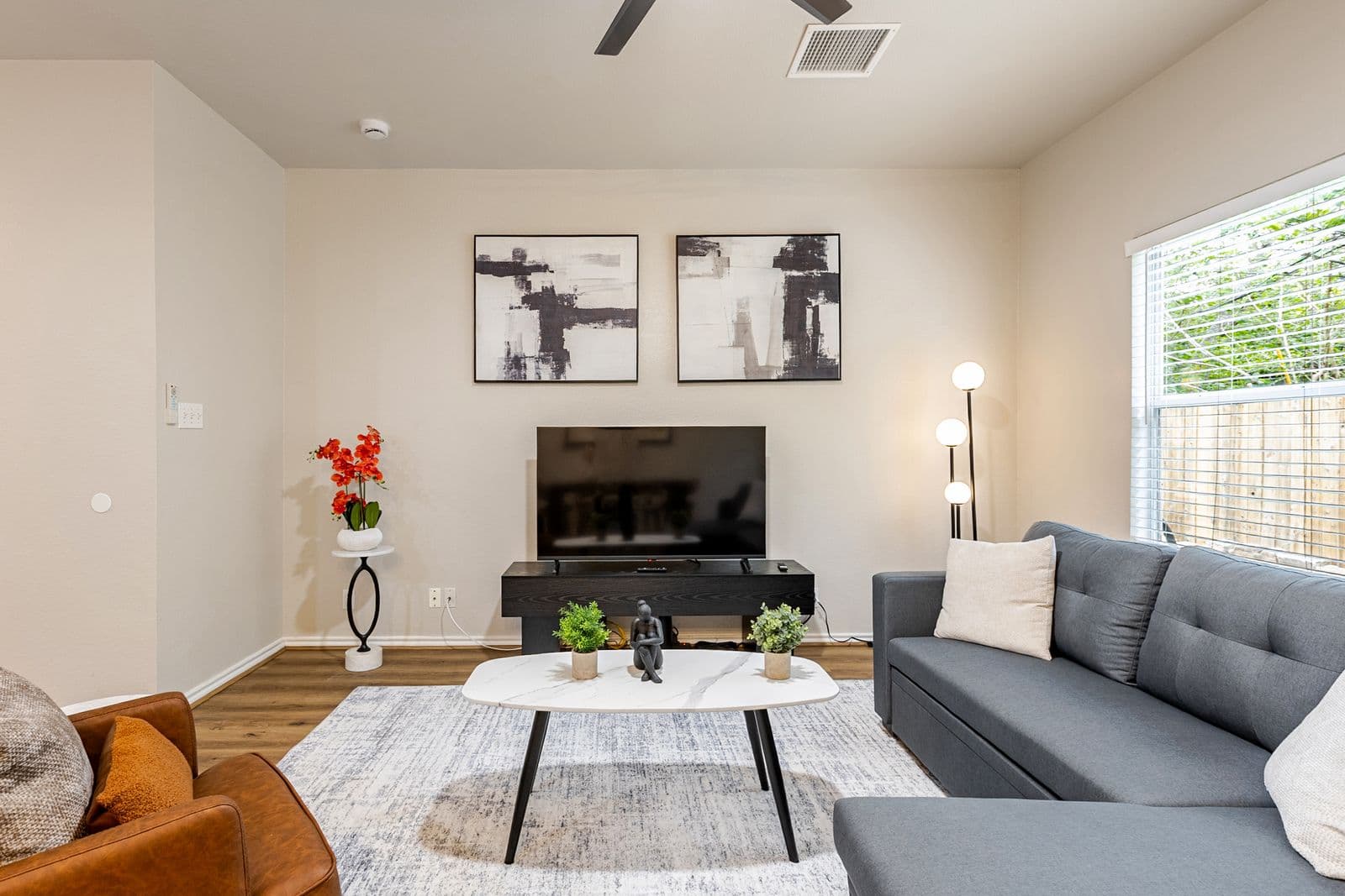 Living room, second view